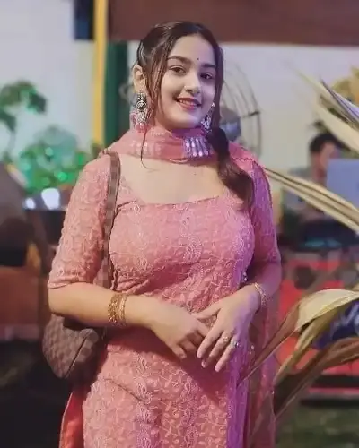 Call Girls Zunheboto Cash On Delivery